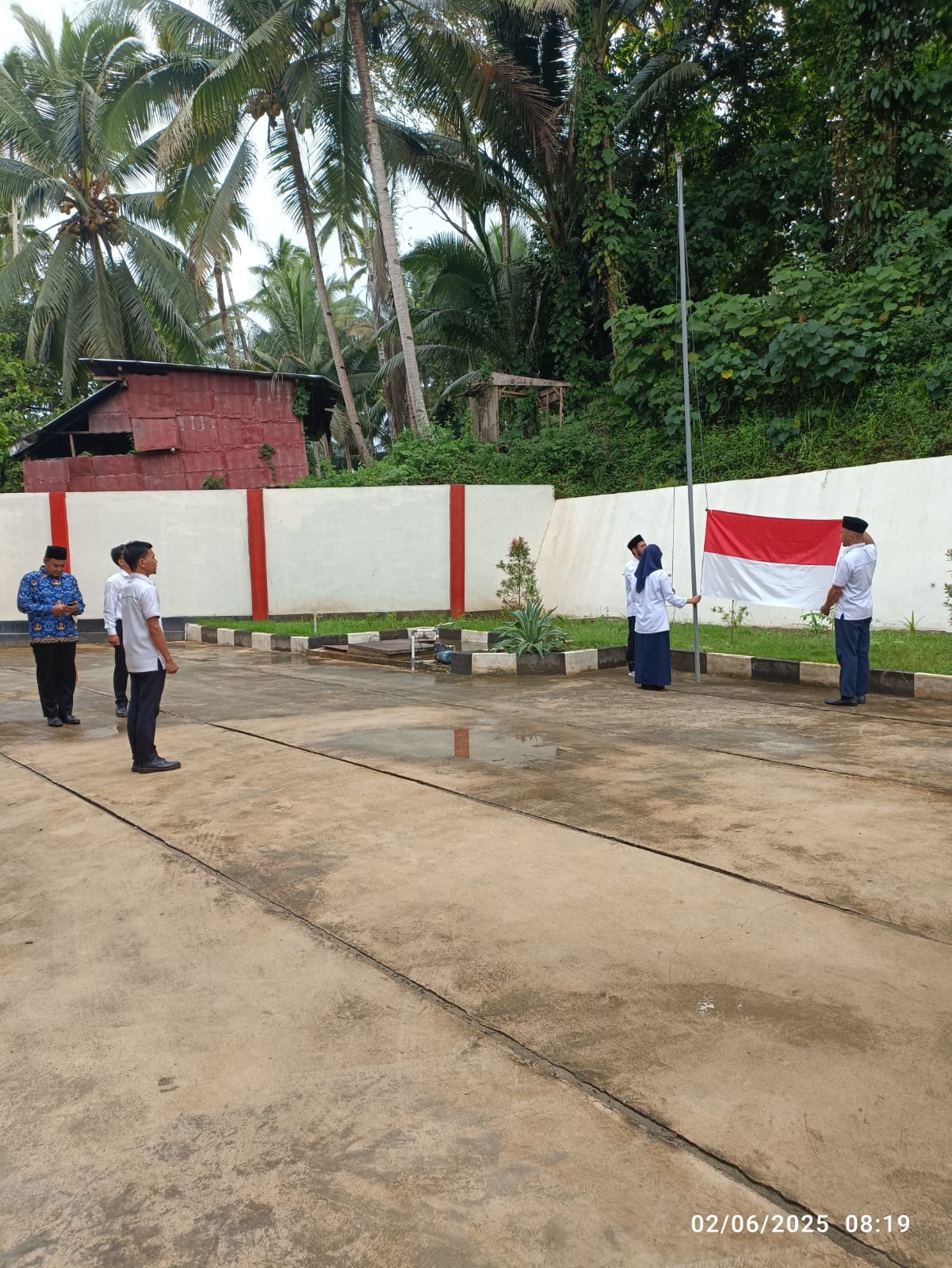 5 Pengadilan Agama Banggai Gelar Upacara Peringatan Hari Lahir Pancasila Tahun 2025