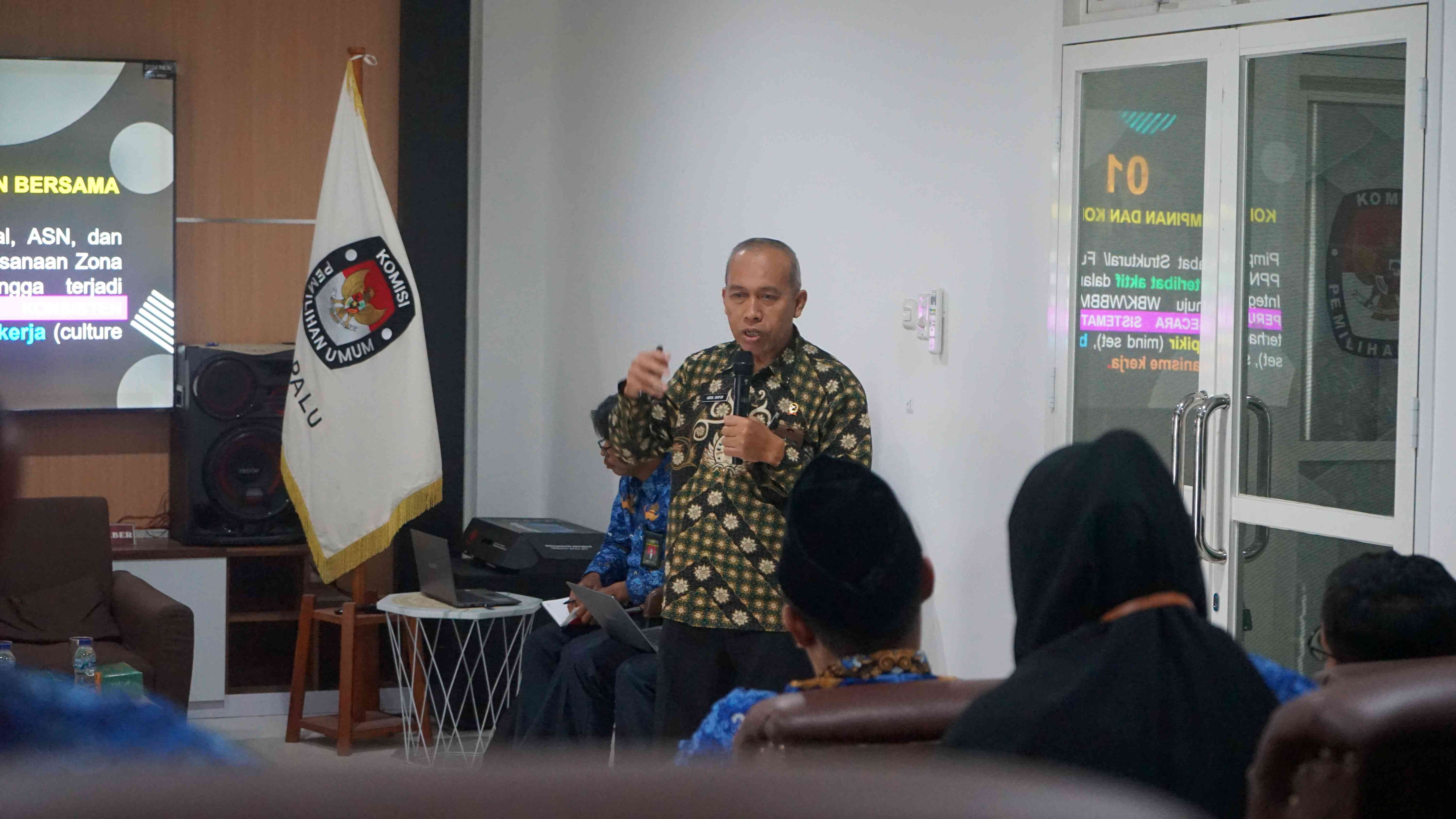 2 PTA PALU MENDAMPINGI KPU UNTUK MEWUJUDKAN ZONA INTEGRITAS DAN WILAYAH BEBAS DARI KORUPSI Copy