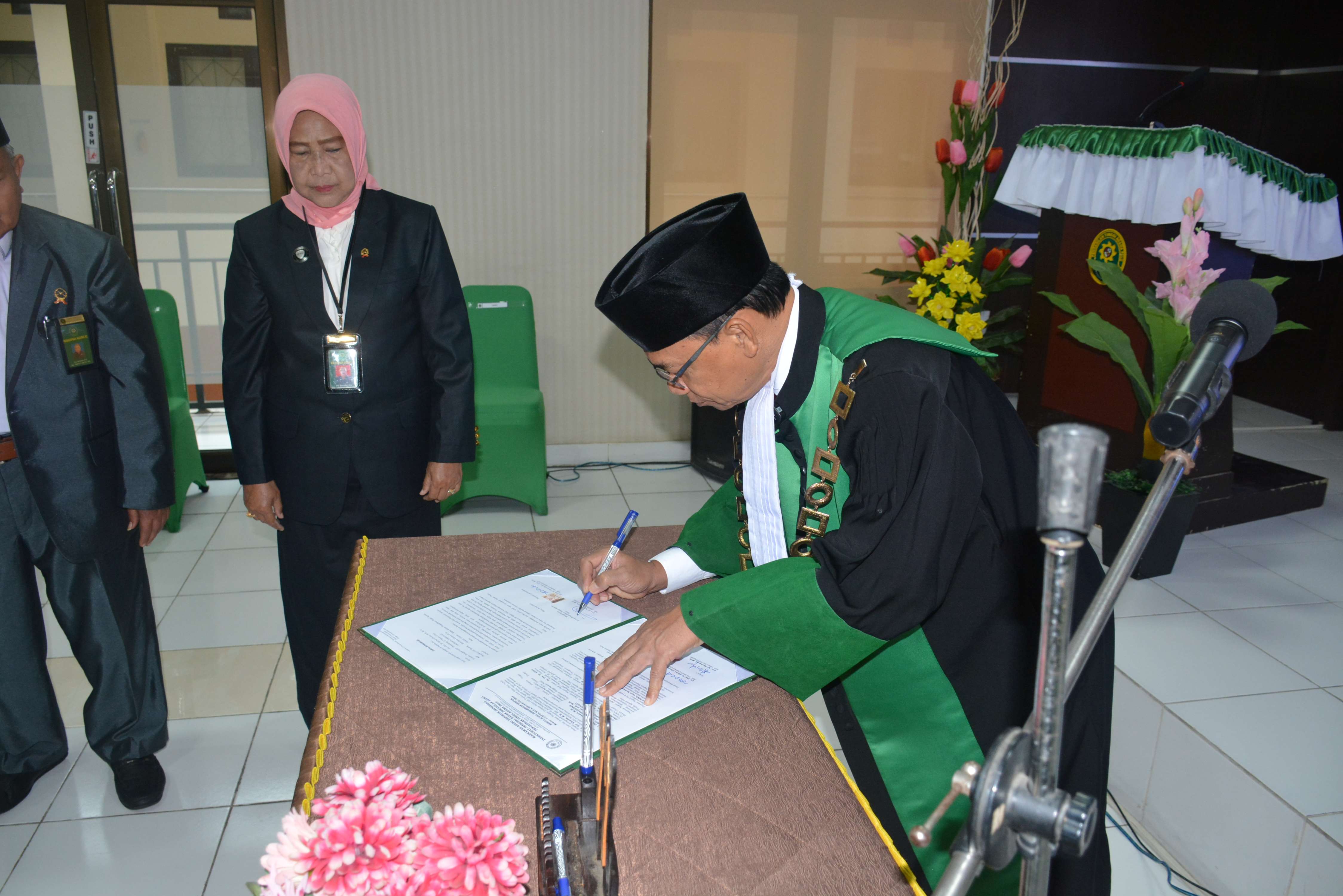 6 Pengambilan Sumpah Jabatan Dan Pelantikan Wakil Ketua Pengadilan Tinggi Agama Palu Juli 2025