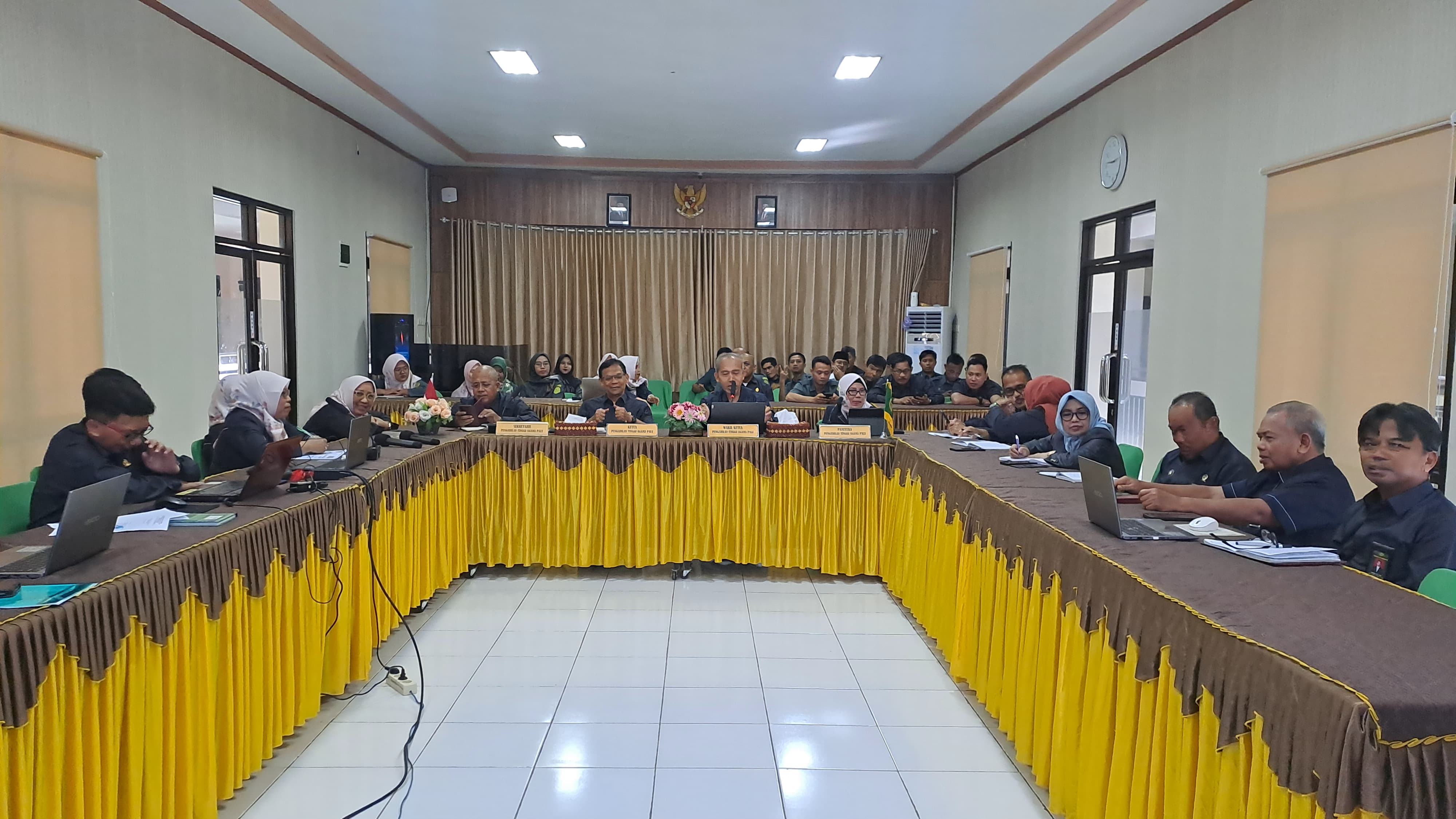 1 Kegiatan Monitoring Dan Evaluasi Kinerja Triwulan Ii April S.D Juni Tahun 2025 Bagian Kesekretariatan Dan Kepaniteraan Pengadilan Tinggi Agama Palu