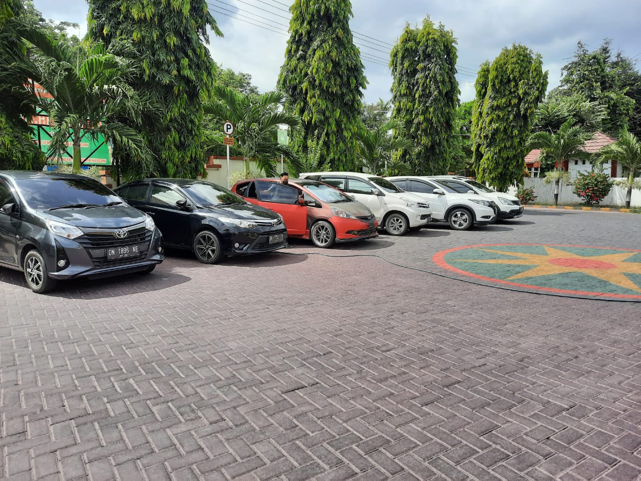 fb94a700 75d3 4963 92a8 a0a4999fdfdb