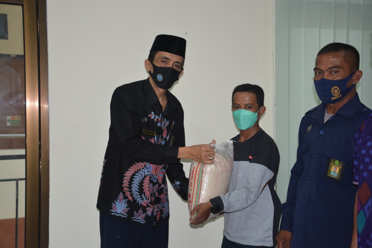 c4b6b74a 89ef 43a0 bf16 8834f93fb6c7