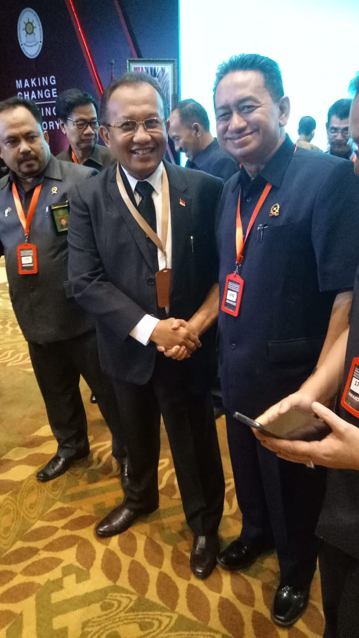 94471e40 2bec 430d 8195 bdda80ef2298