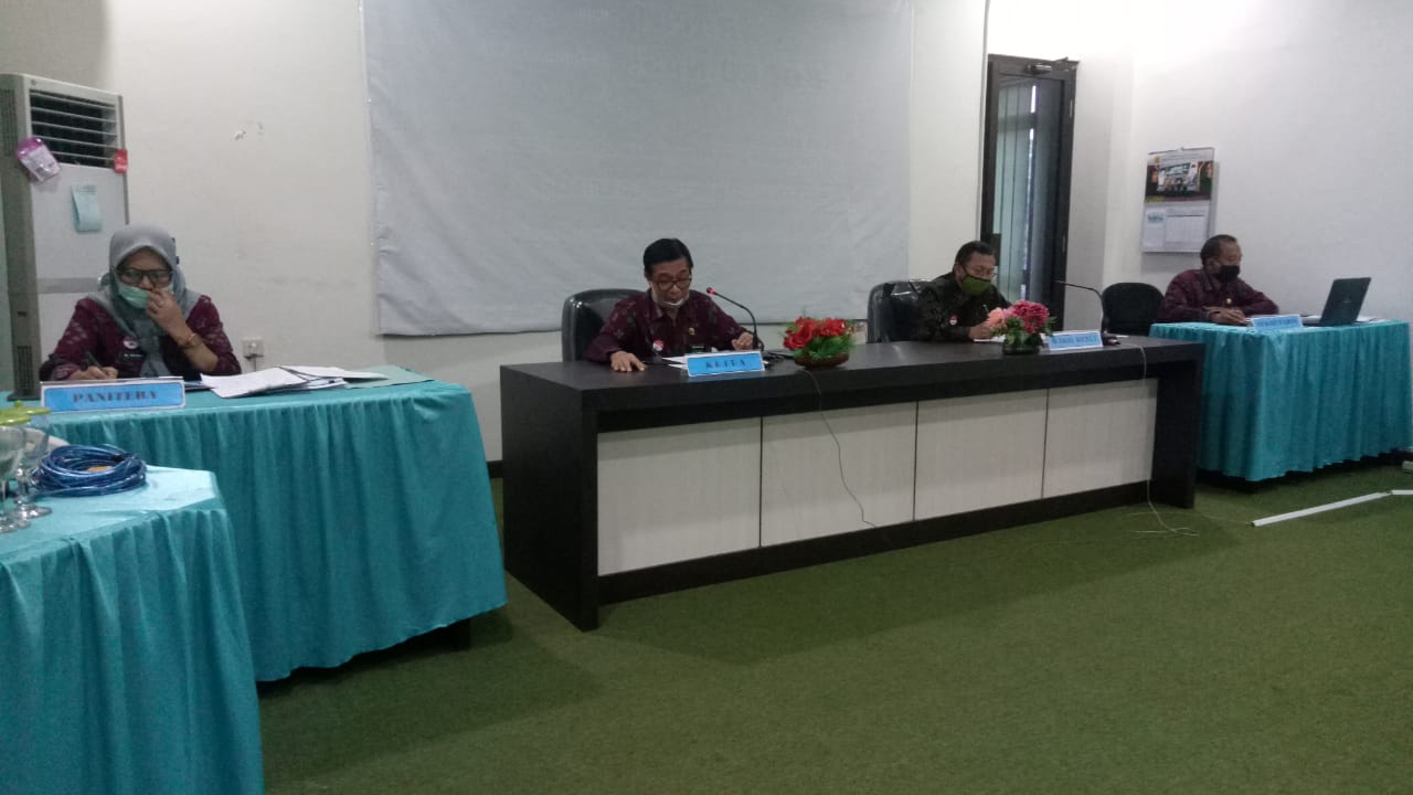 5e3db7a7 b030 4cc8 a99a 1df779cbc1a4